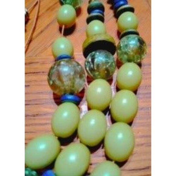 Coldwater Creek 3 strand necklace, blues and greens J-2 - Picture 5 of 5